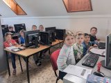 děti u počítačů